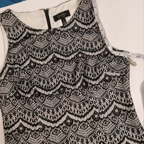 Jessica Simpson Black/White Eyelet Embroidered Lace Sleeveless Sheath Dress Sz8 - Picture 6 of 10